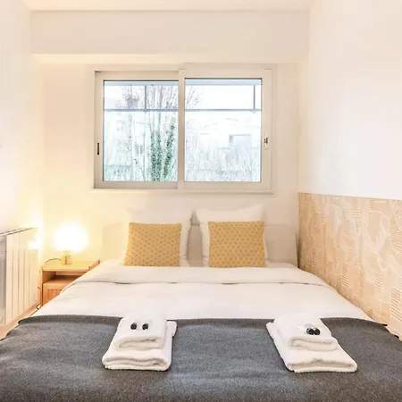 Διαμέρισμα Premium With Terrace - 4 Guests *