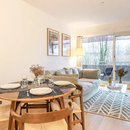 Premium With Terrace - 4 Guests * Paris