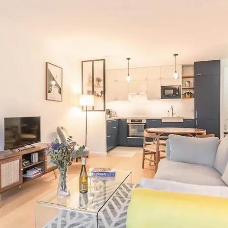 Premium With Terrace - 4 Guests